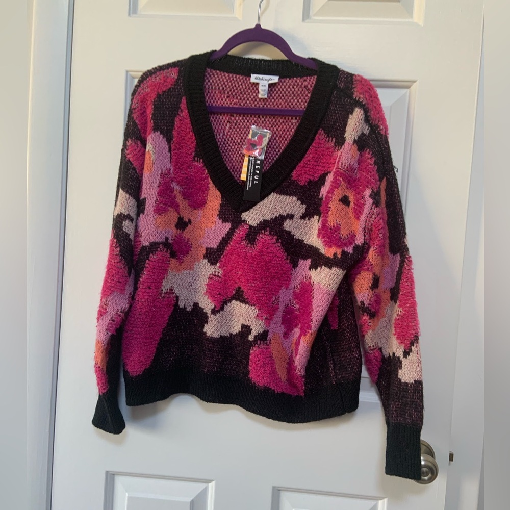 NWT colorfull v neck sweater